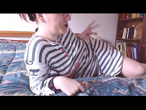 ❤️ Андешидани ин хурӯси сиёҳ калон дар даҳони худ ғуломи хурд ️ Видео мақъад дар порно tg.tradeis.top